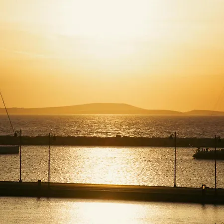 Апартаменты Selene Sea View Naxos City