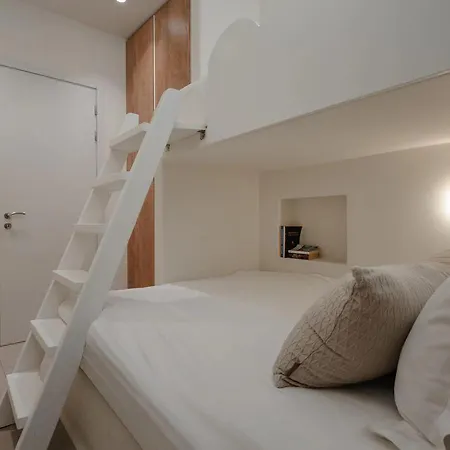 Selene Sea View شقة *